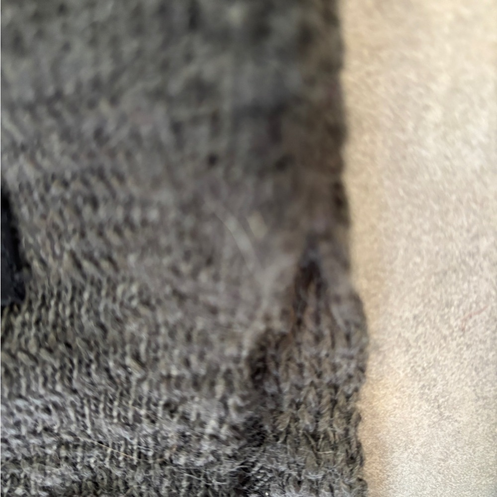 Tiger of Sweden Charcoal Knit Pullover size x large excellent condition long - Picture 4 of 8